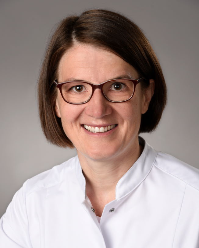 Dr. med. Kirsten Urbach